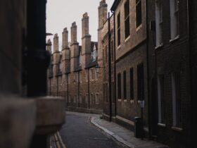 Historic Cambridge street and buildings in the city centre